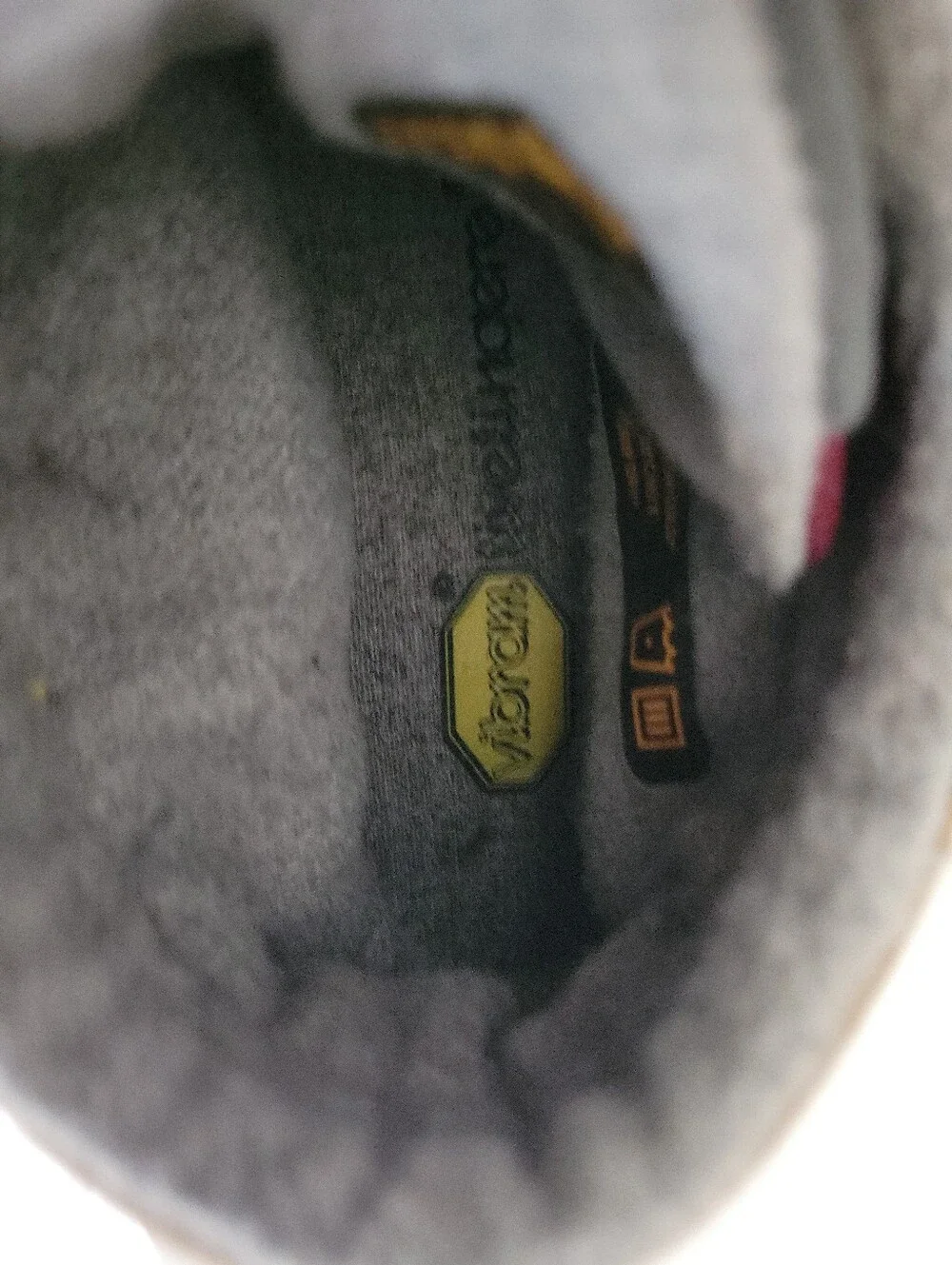 Vibram Five Fingers Womens Trek Ascent Insulated Trail Hiking Shoe Size 9-9.5 41
